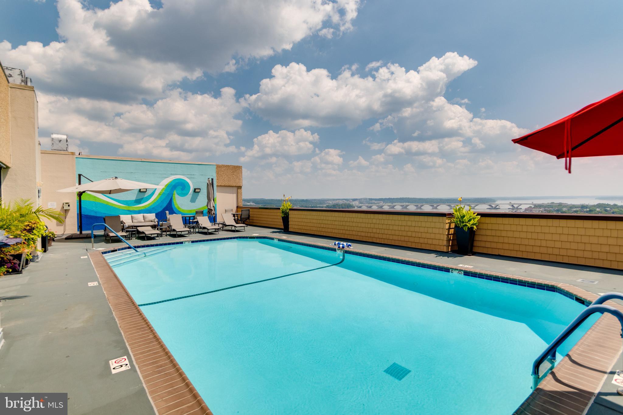 400 MADISON STREET 1308