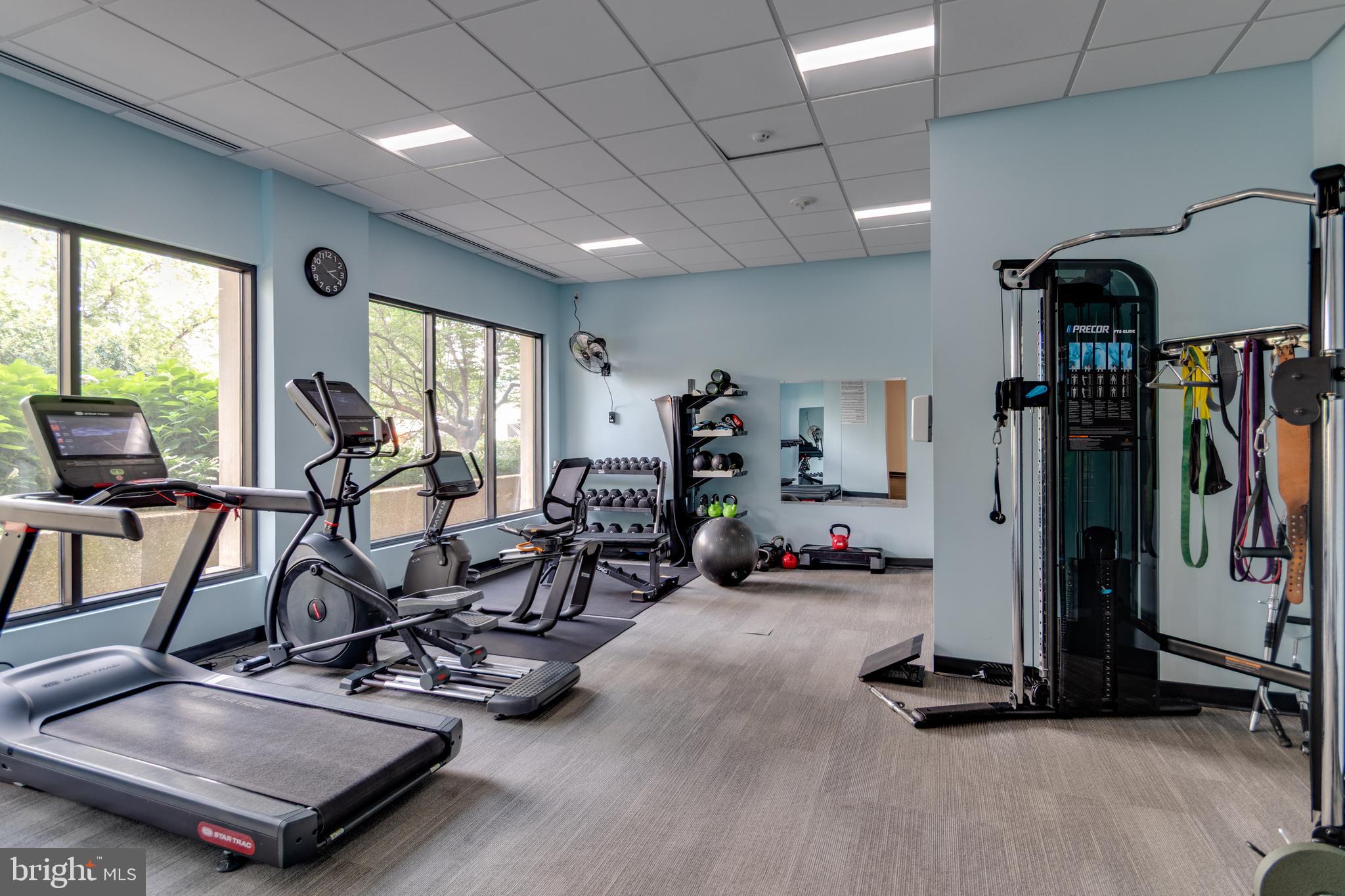 400 MADISON STREET 1308