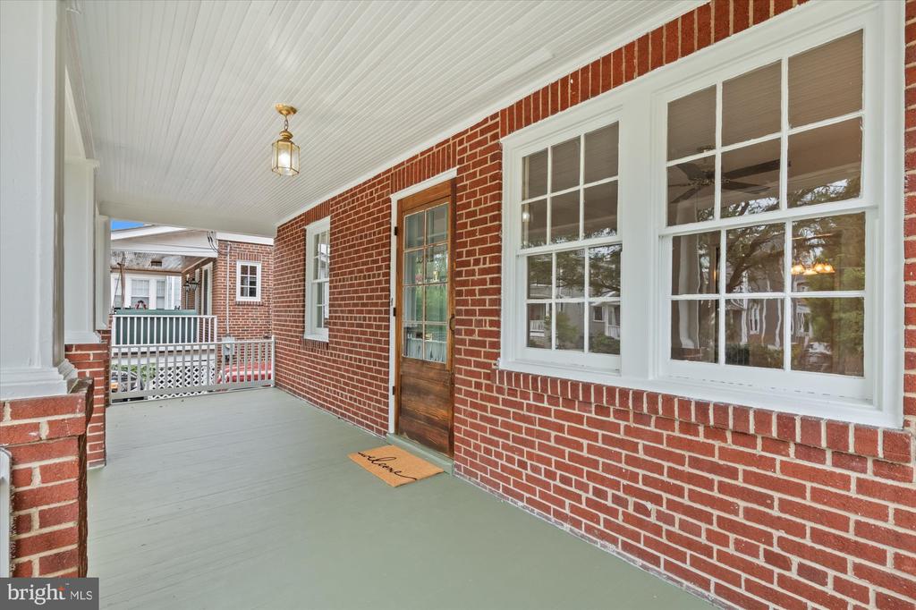 15 W MASONIC VIEW AVENUE