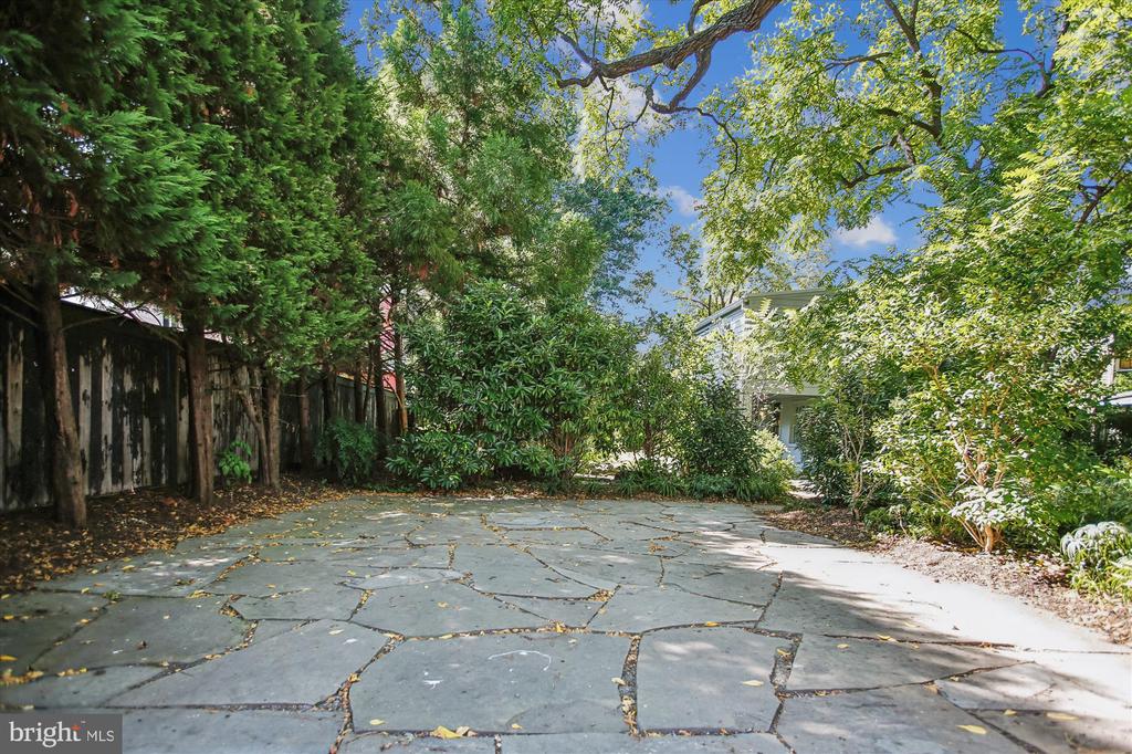 323 N PATRICK STREET