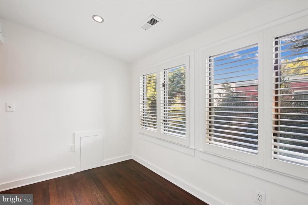 323 N PATRICK STREET