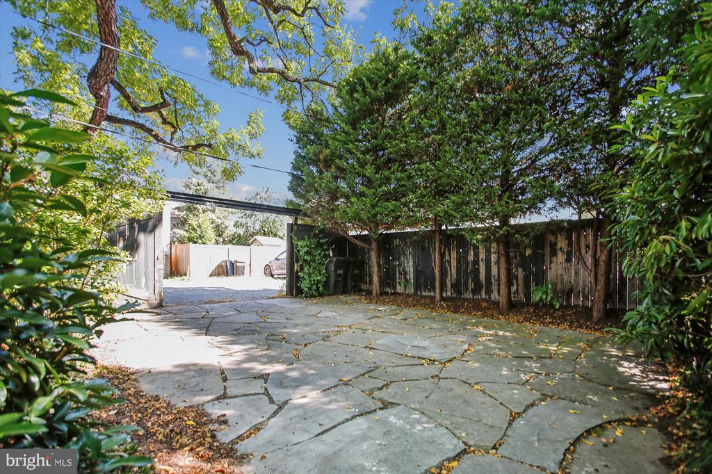 323 N PATRICK STREET