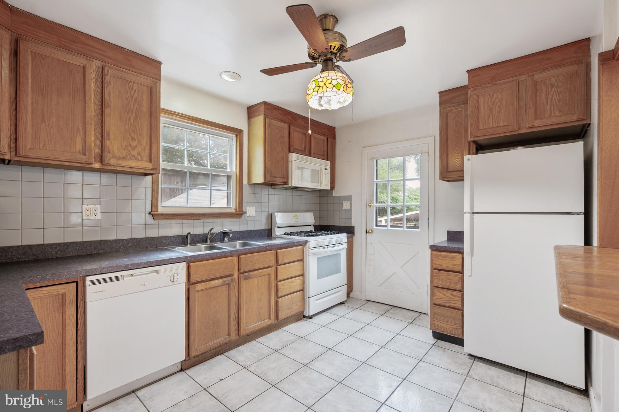 131 E TAYLOR RUN PARKWAY