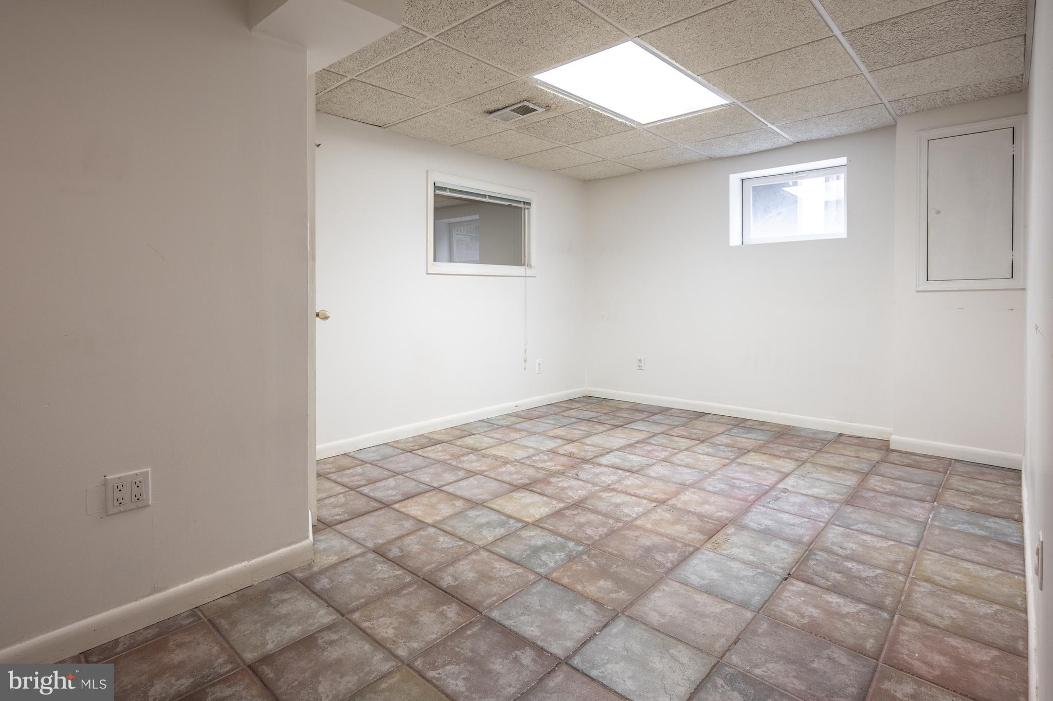 131 E TAYLOR RUN PARKWAY