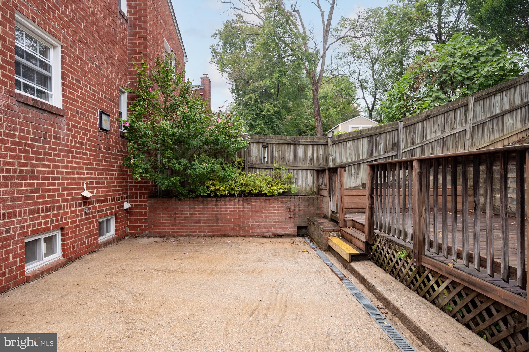 131 E TAYLOR RUN PARKWAY