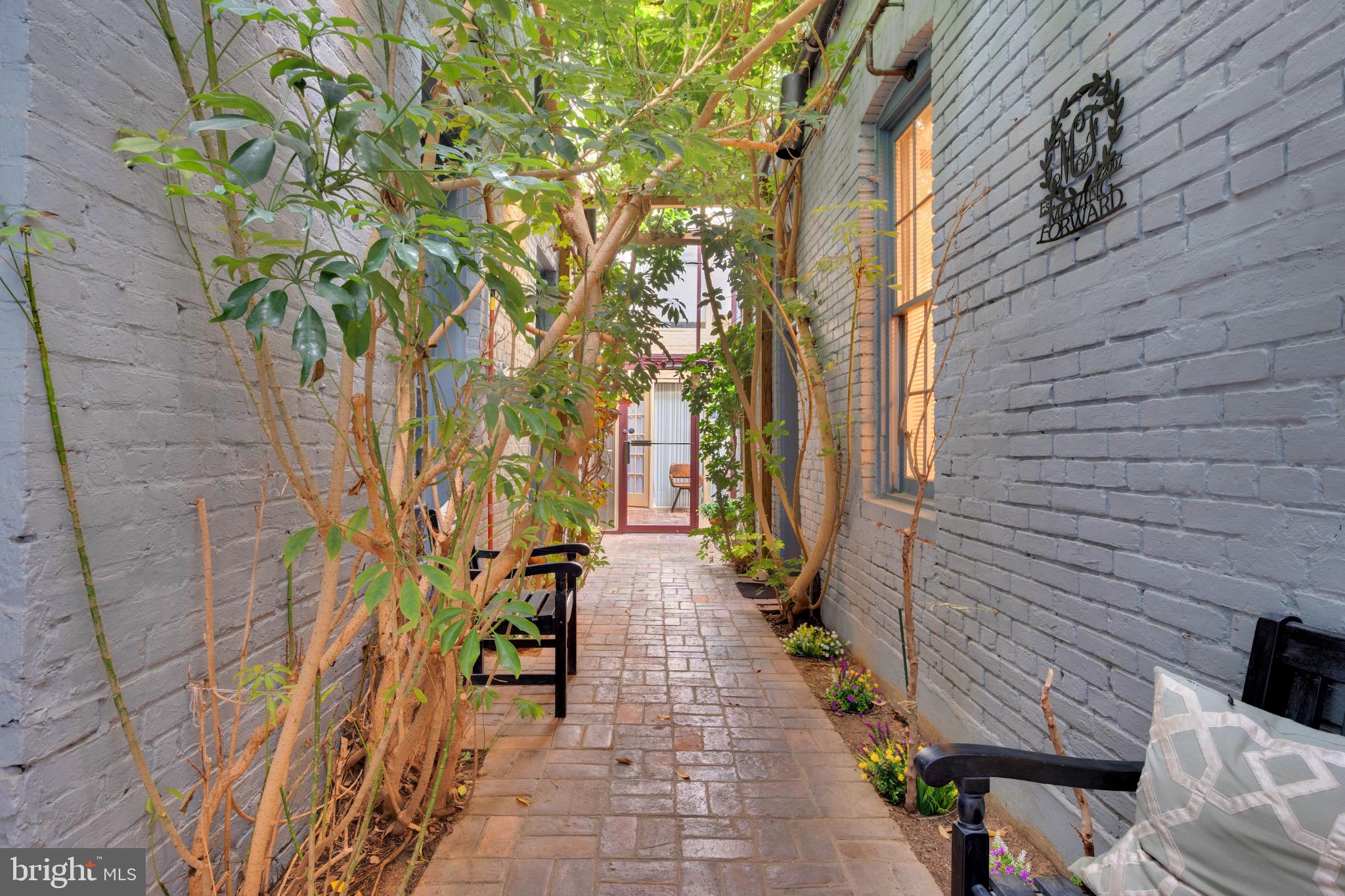 117 S SAINT ASAPH STREET