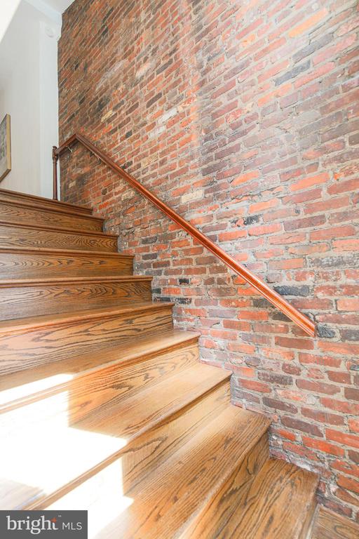 1116 PRINCE STREET