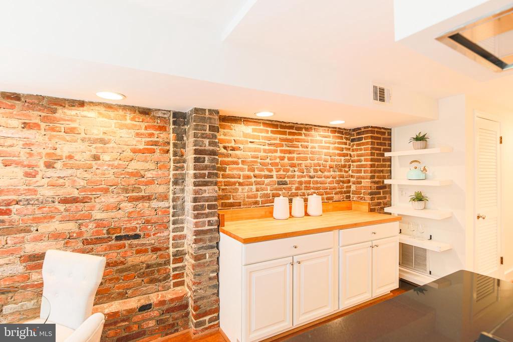 1116 PRINCE STREET