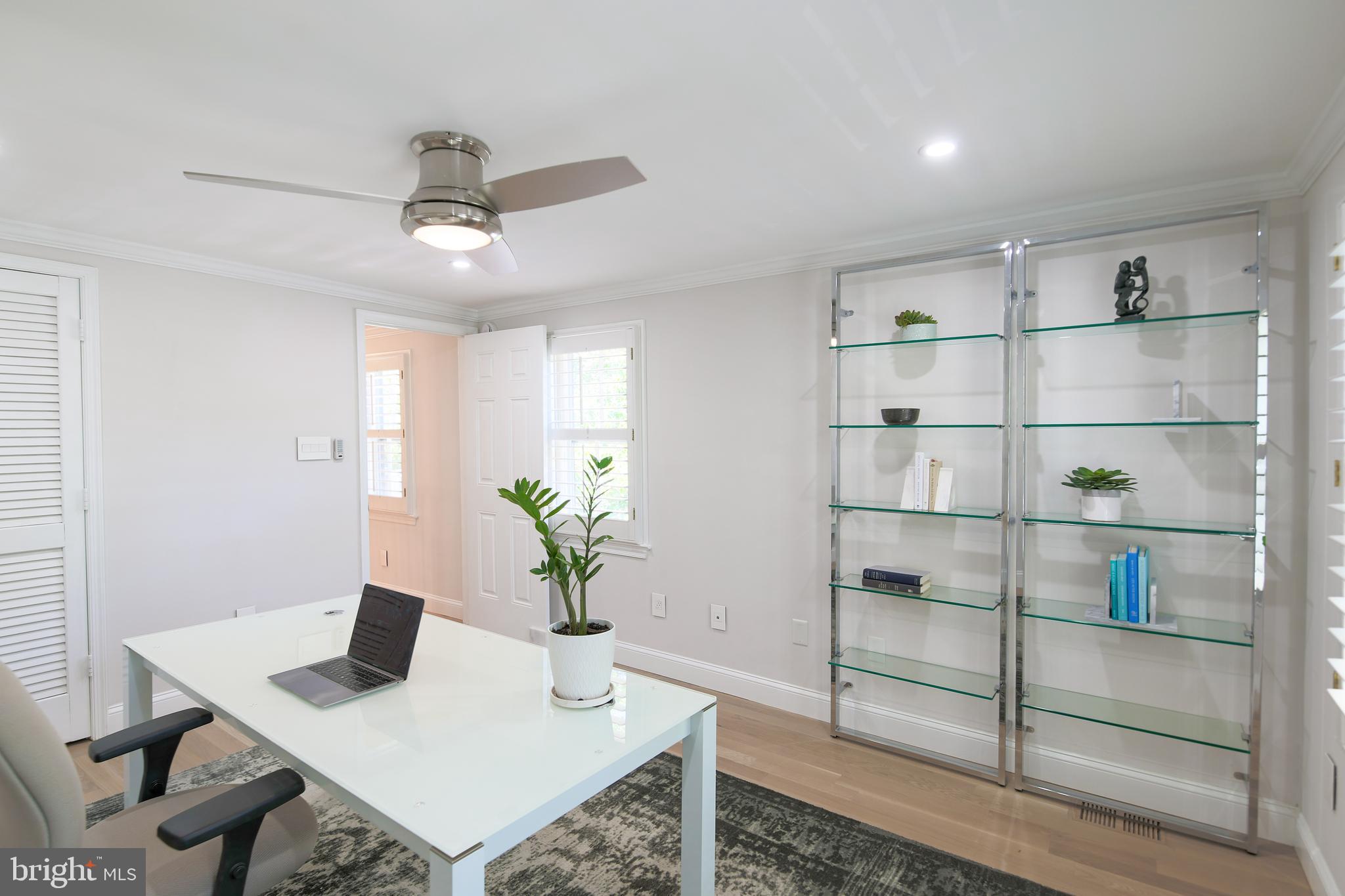 309 S COLUMBUS STREET