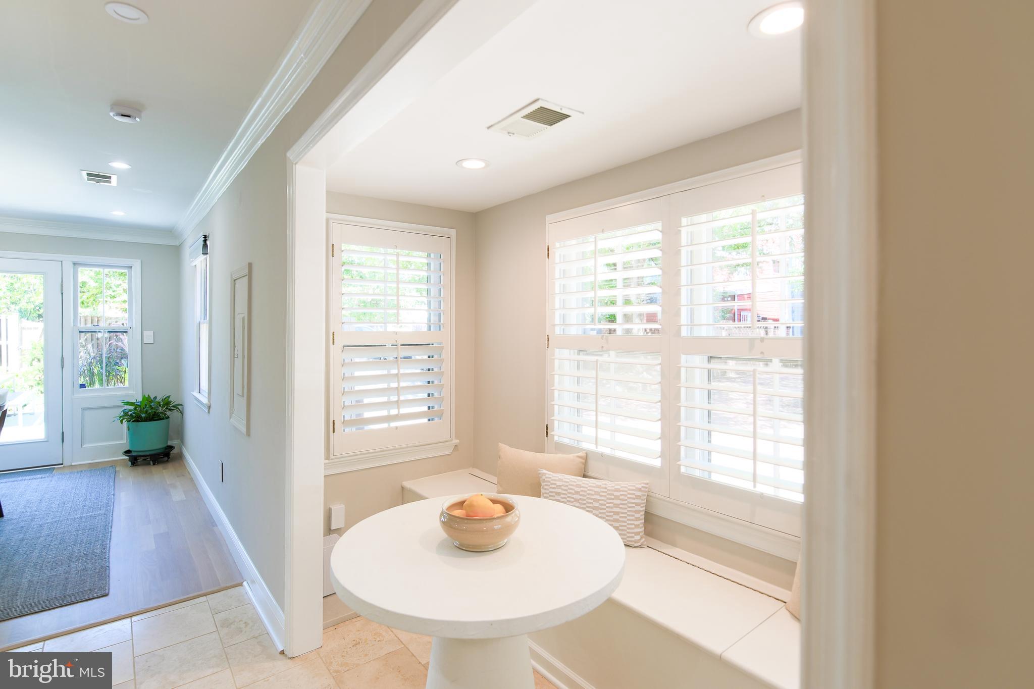 309 S COLUMBUS STREET