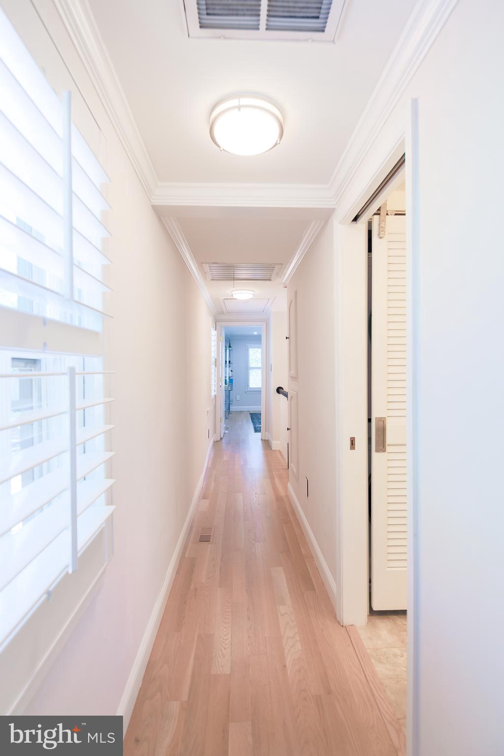 309 S COLUMBUS STREET