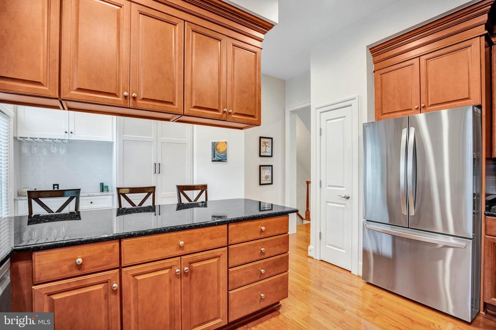 725 CARPENTER ROAD