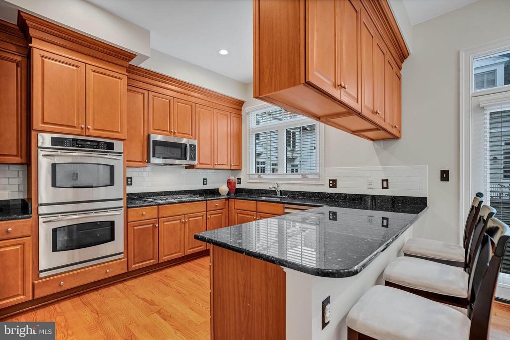 725 CARPENTER ROAD