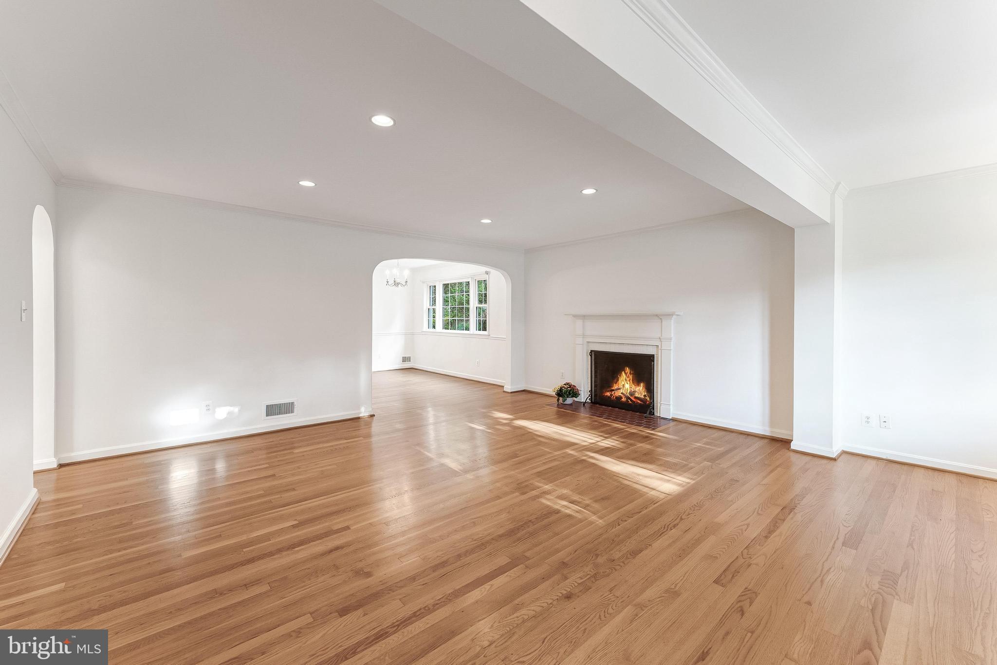 2807 RIDGE ROAD DRIVE