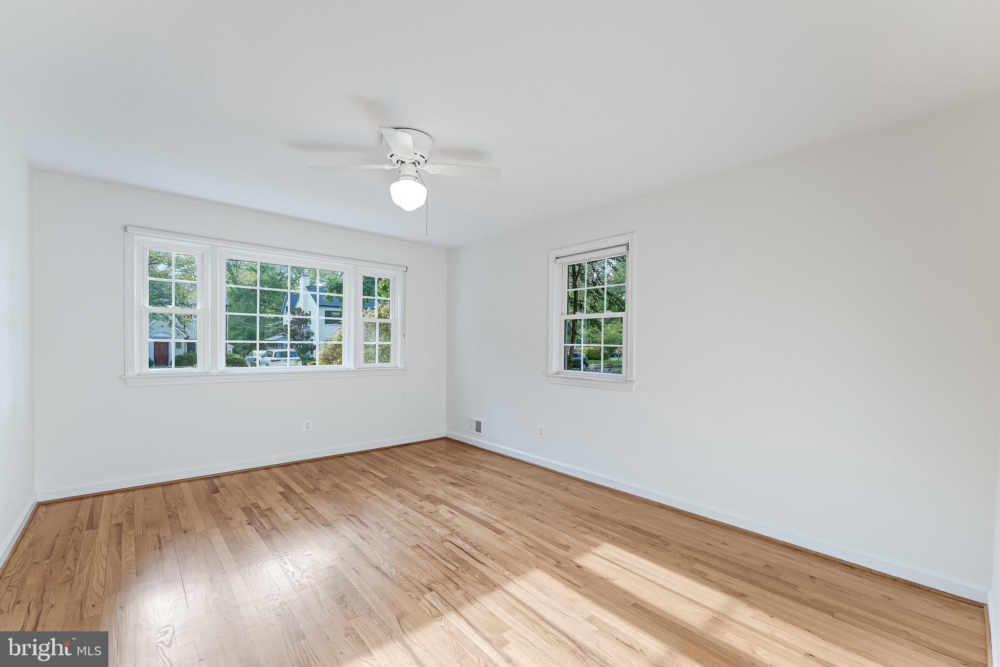 2807 RIDGE ROAD DRIVE