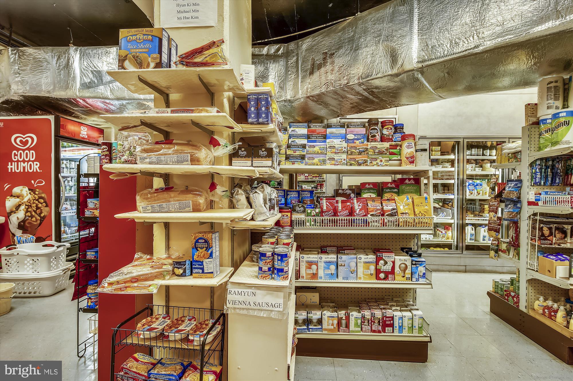 501 SLATERS LANE 212