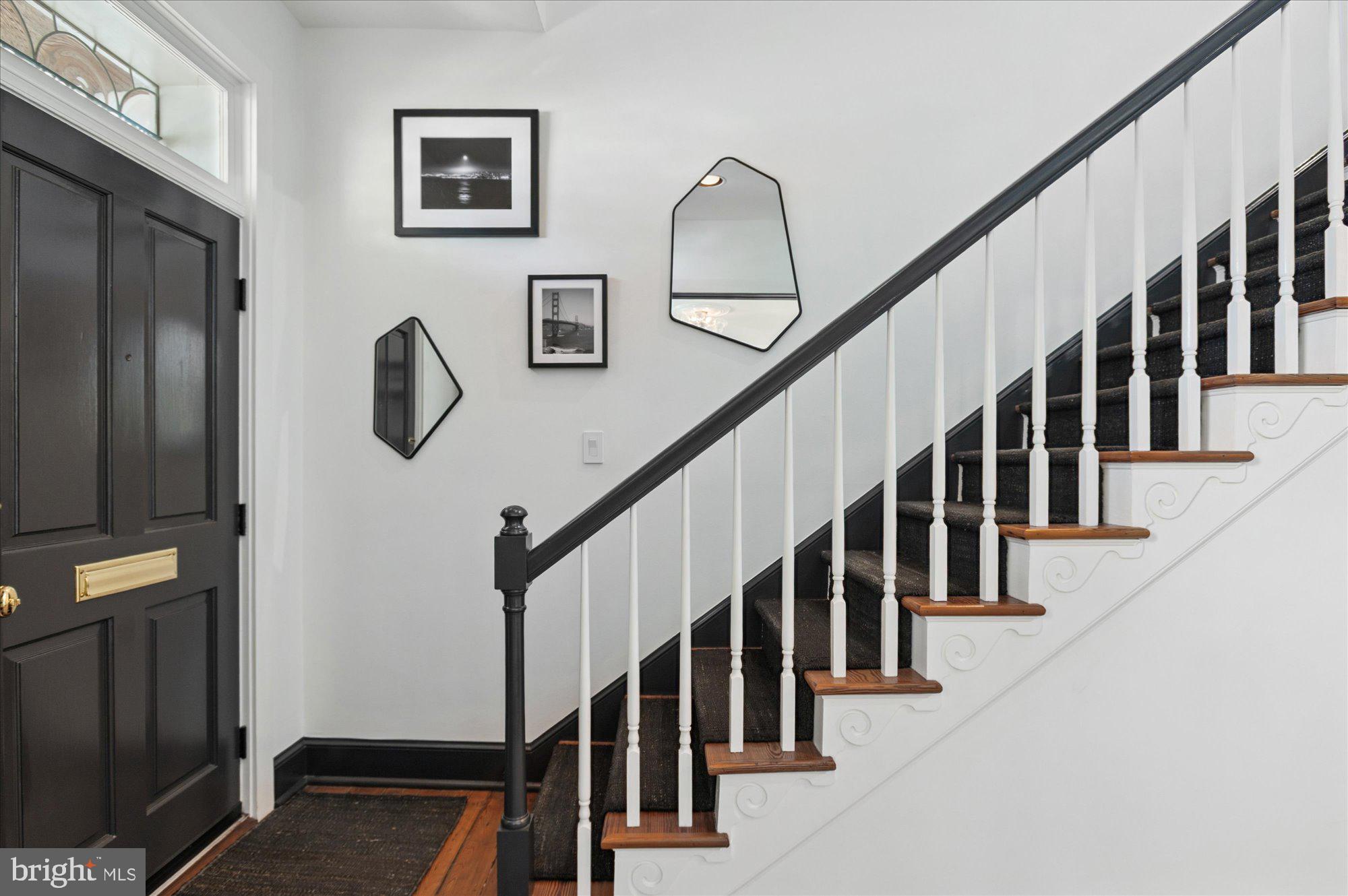 300 S COLUMBUS STREET