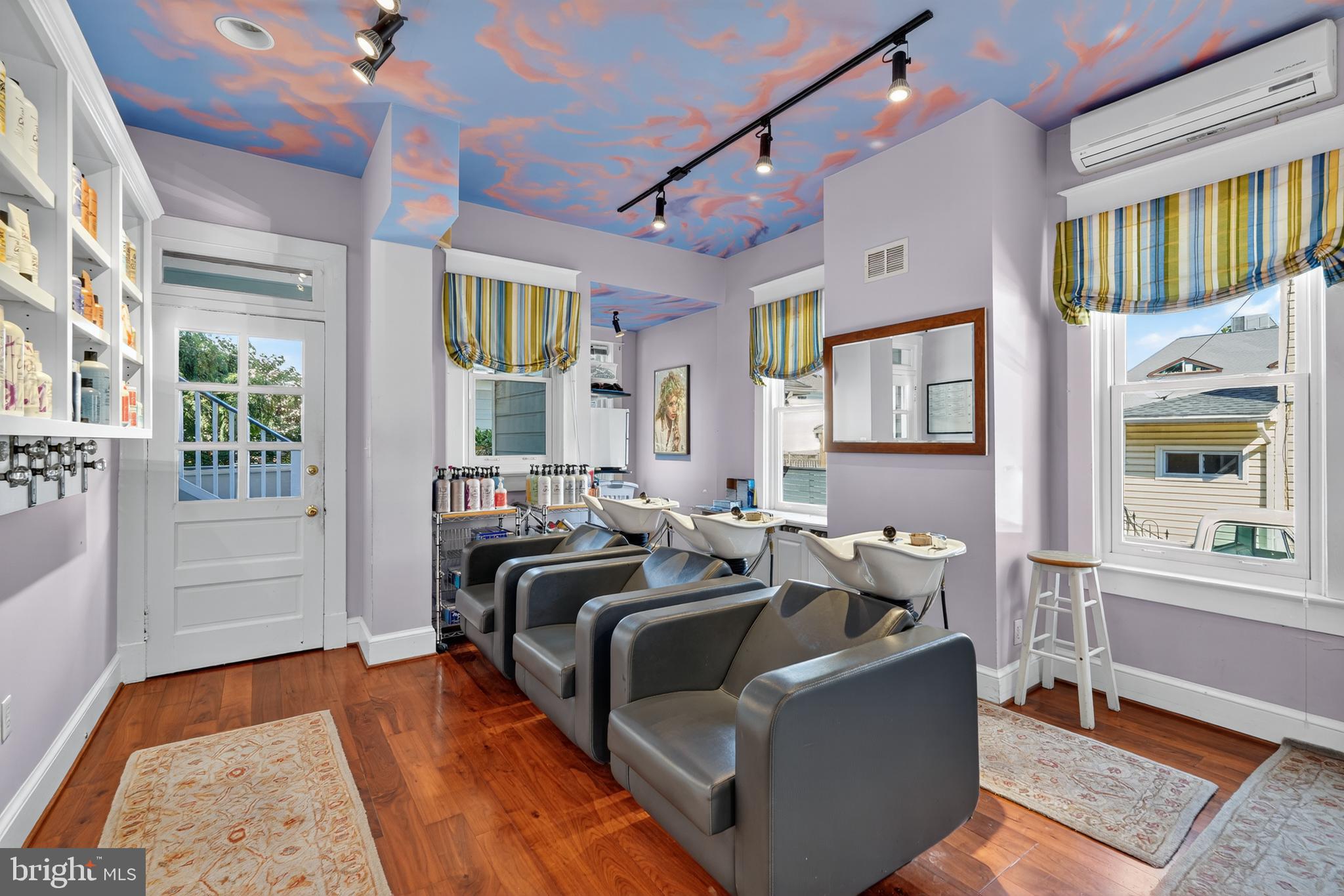 2100 MOUNT VERNON AVENUE