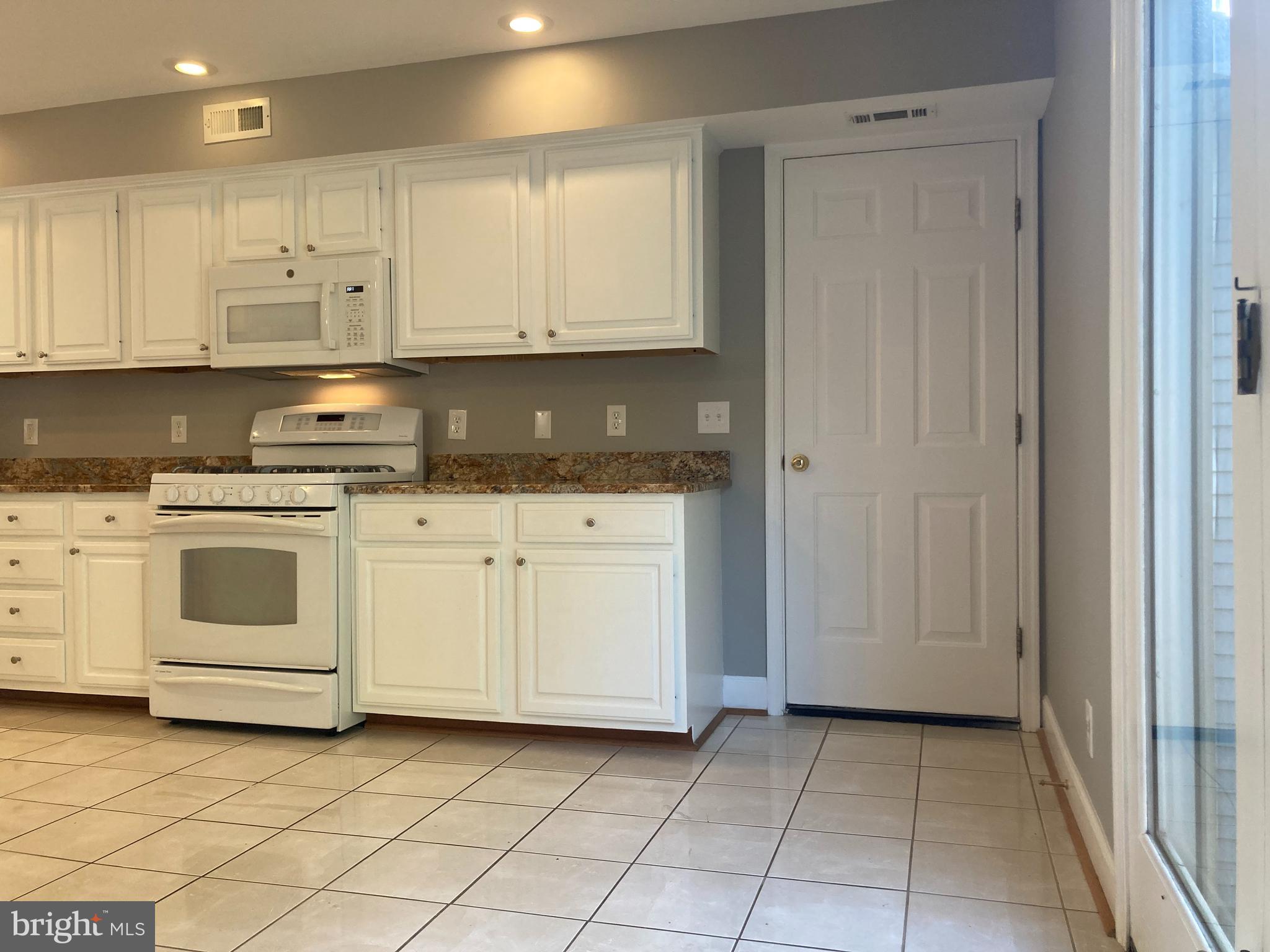 505 MT VERNON AVENUE