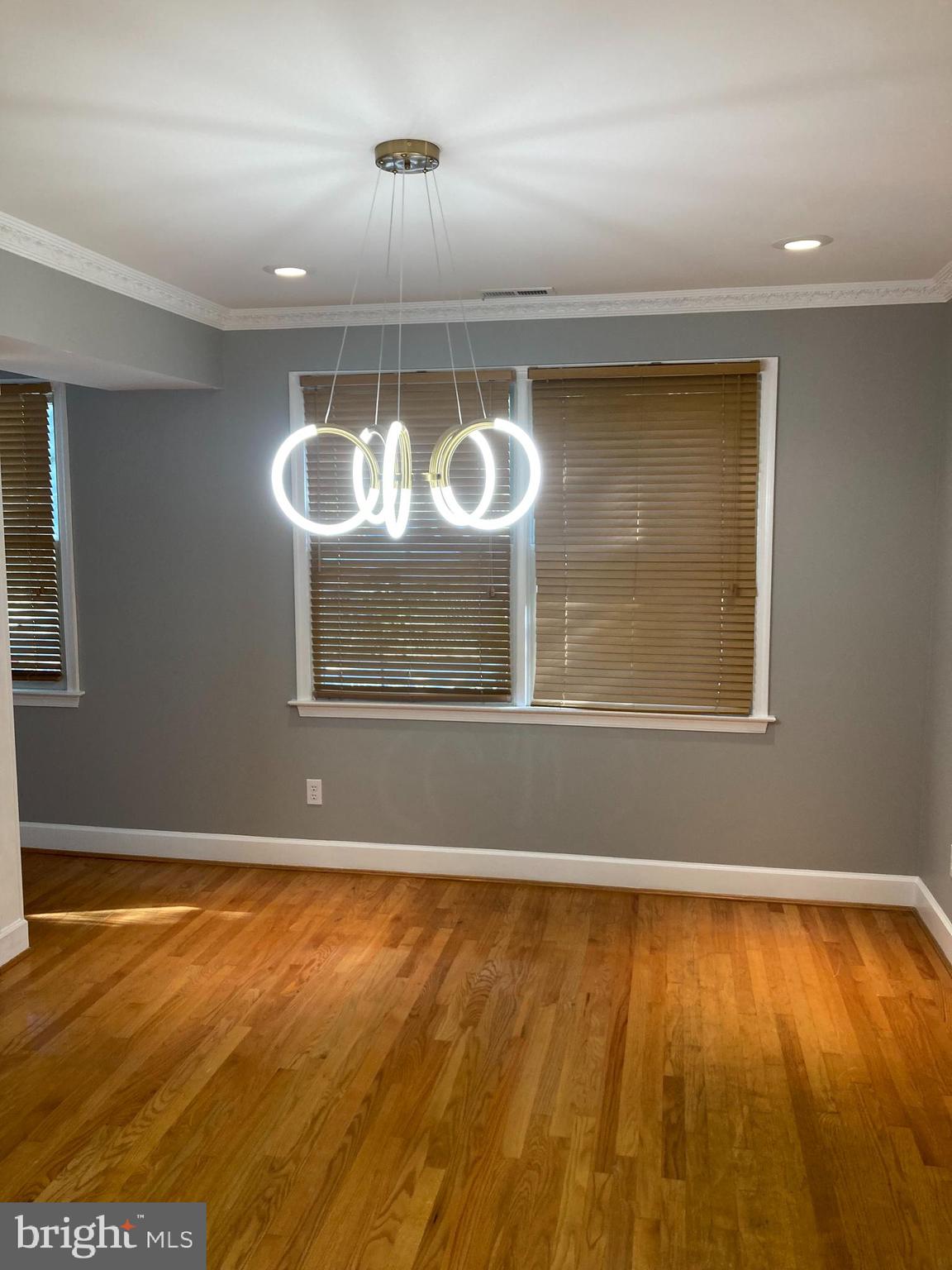 505 MT VERNON AVENUE