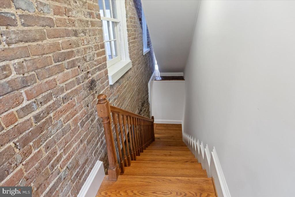 215 PRINCE STREET