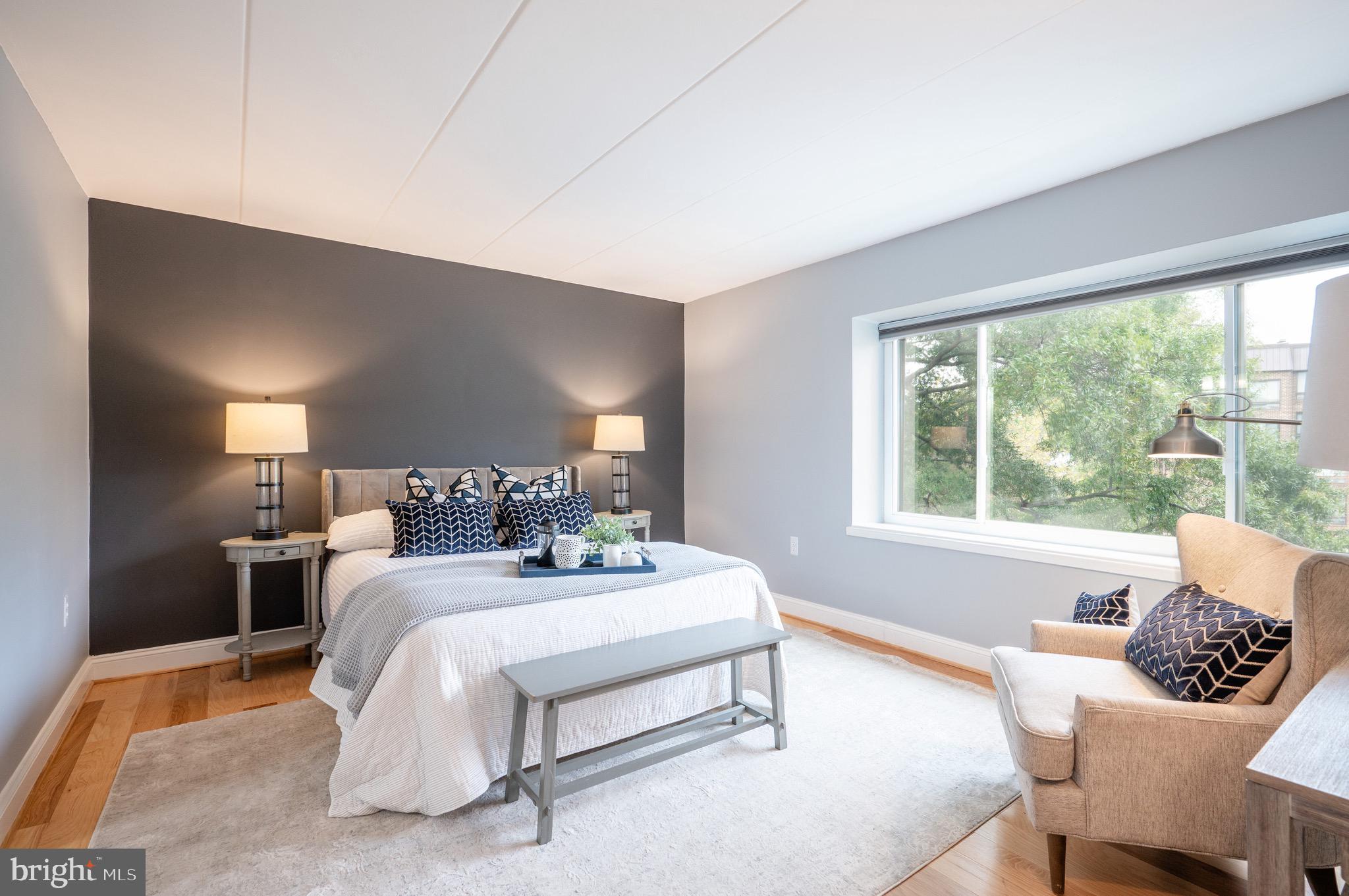 110 ROBERTS LANE 301