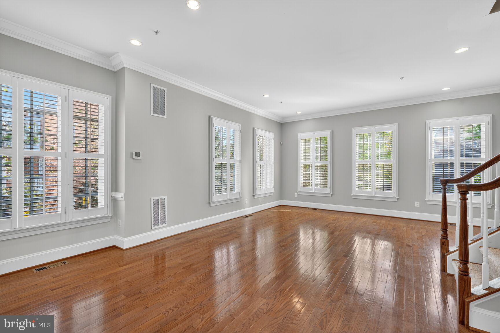 1808 POTOMAC GREENS DRIVE