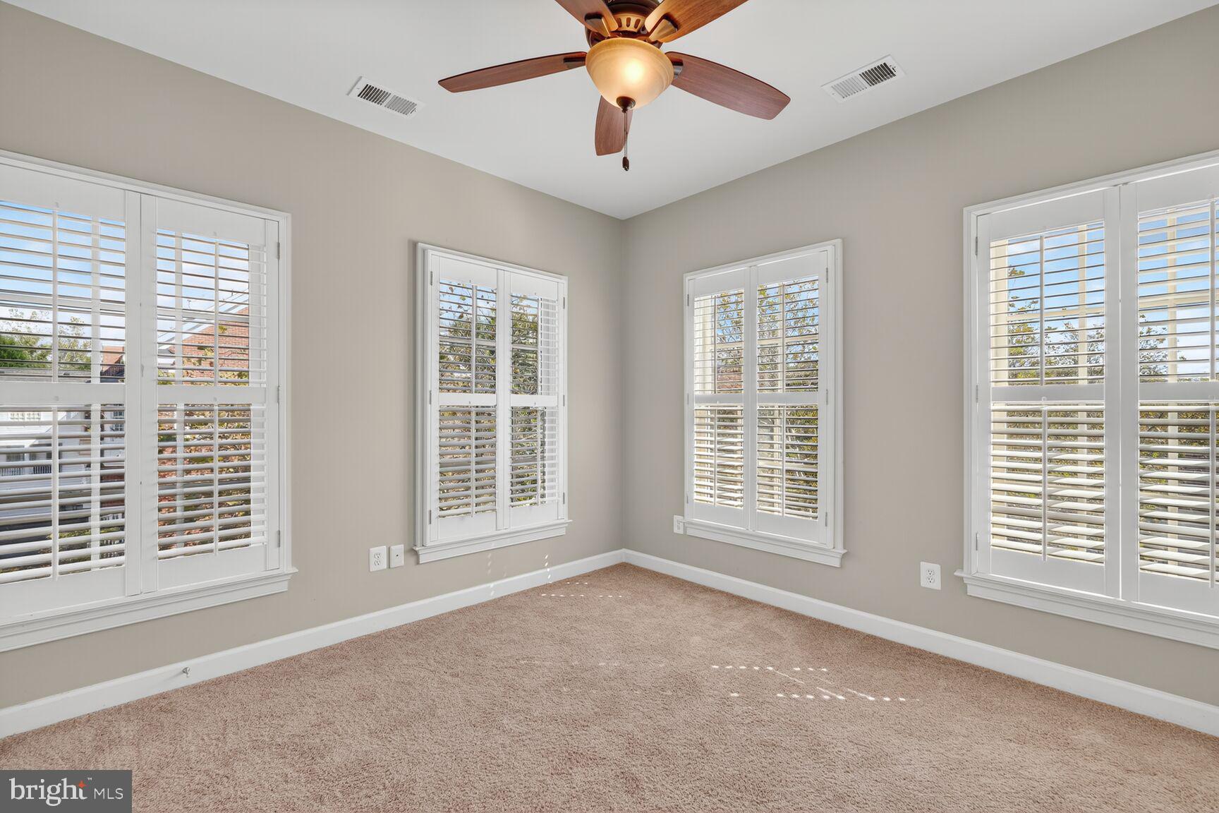 1808 POTOMAC GREENS DRIVE