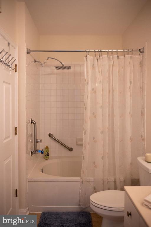 4561 STRUTFIELD LANE 3115