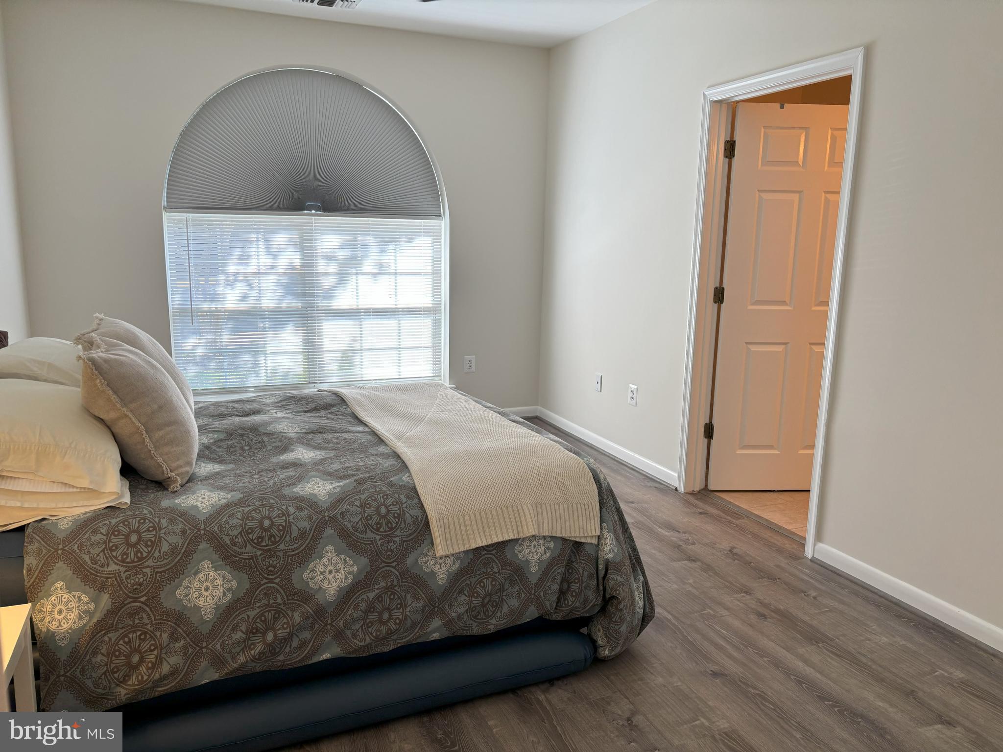 4561 STRUTFIELD LANE 3115