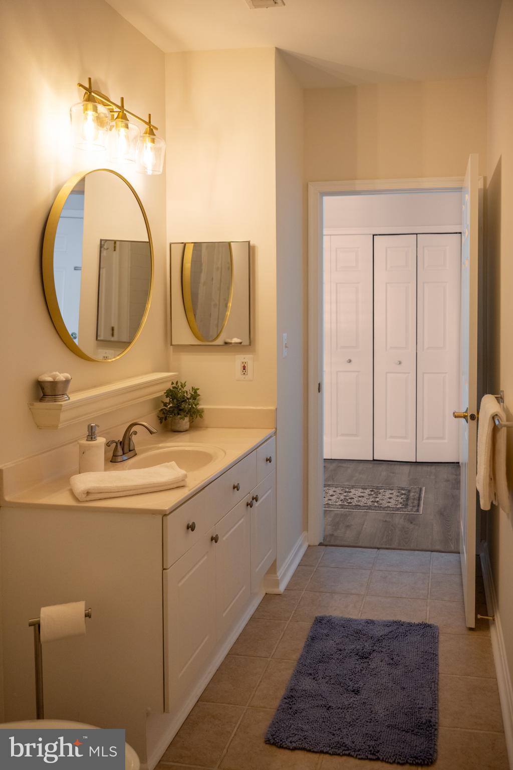 4561 STRUTFIELD LANE 3115