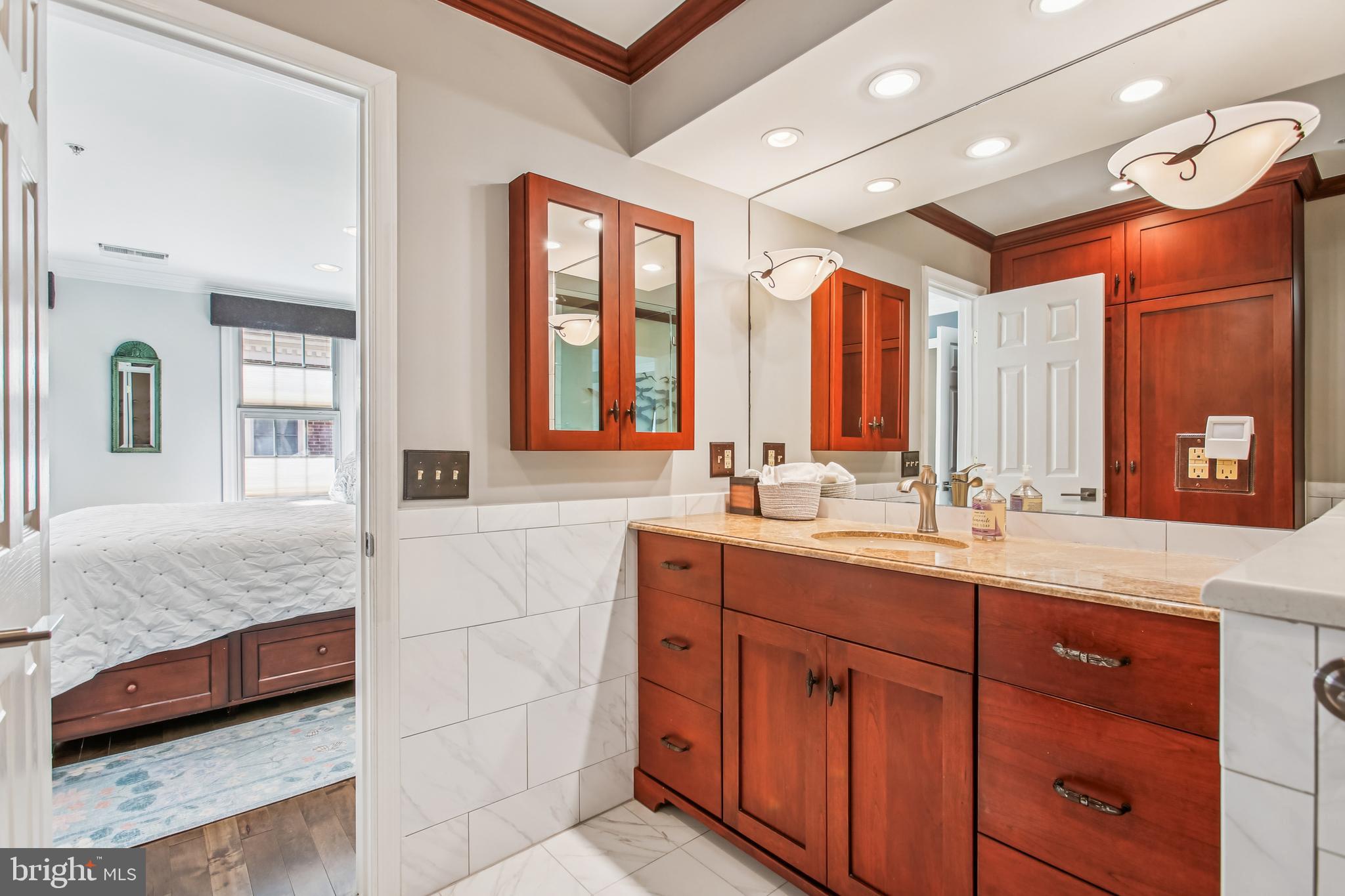 313 HEARTHSTONE MEWS