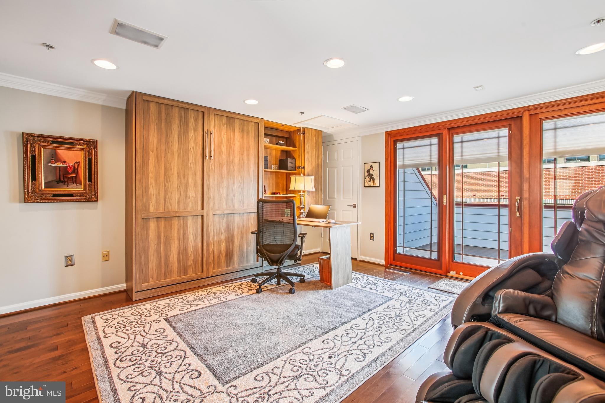 313 HEARTHSTONE MEWS