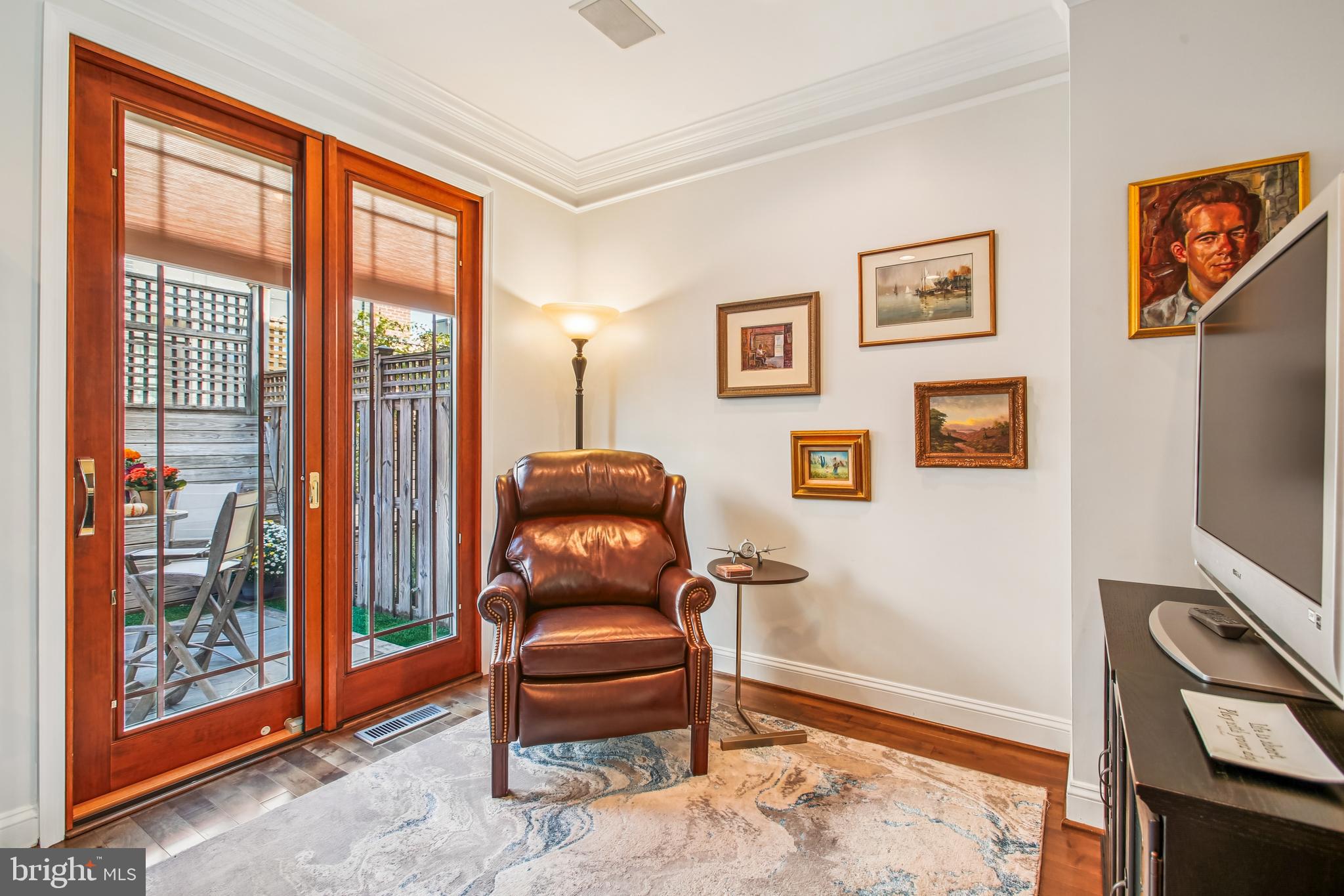 313 HEARTHSTONE MEWS