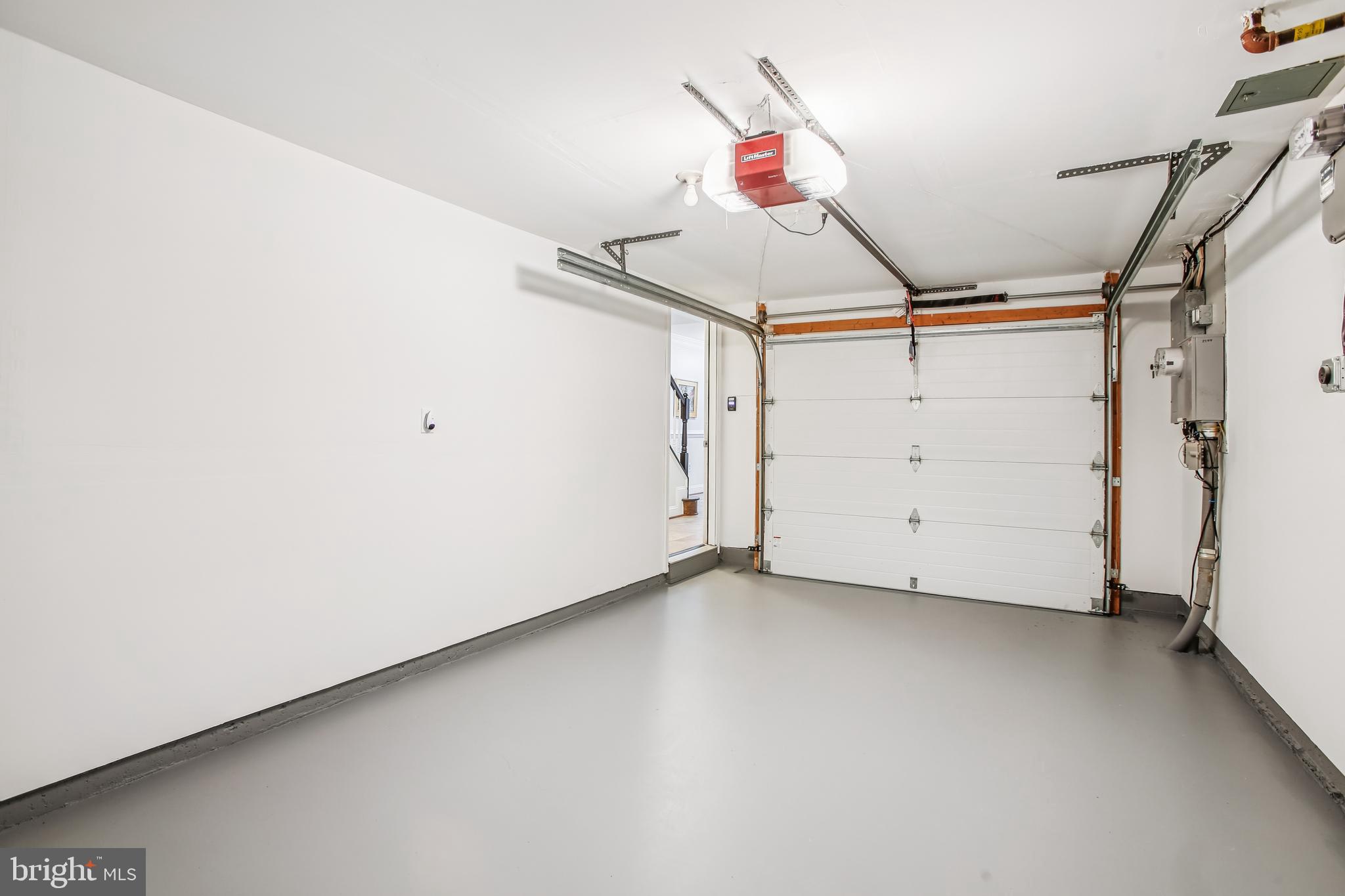 313 HEARTHSTONE MEWS