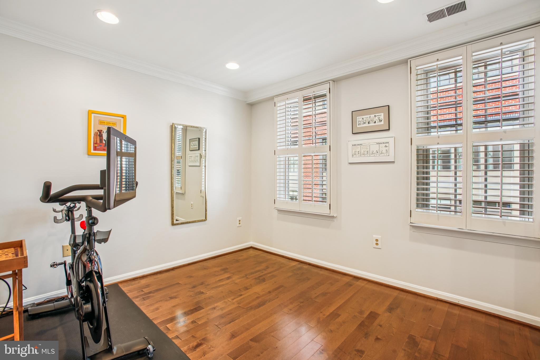 313 HEARTHSTONE MEWS