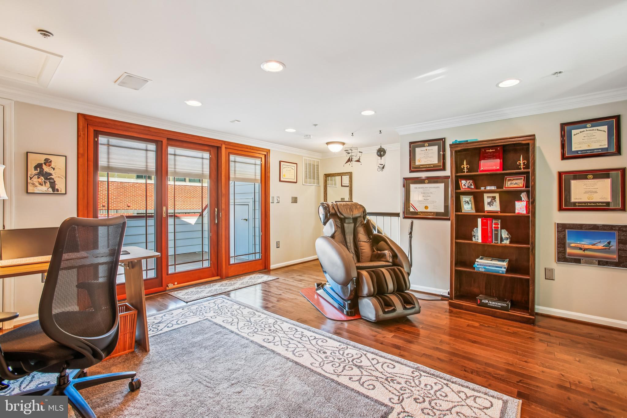 313 HEARTHSTONE MEWS