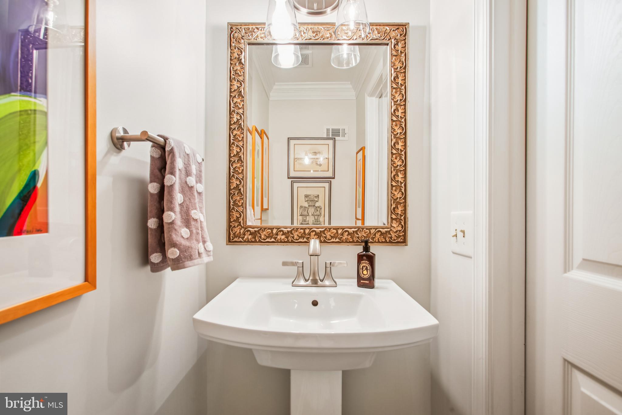 313 HEARTHSTONE MEWS