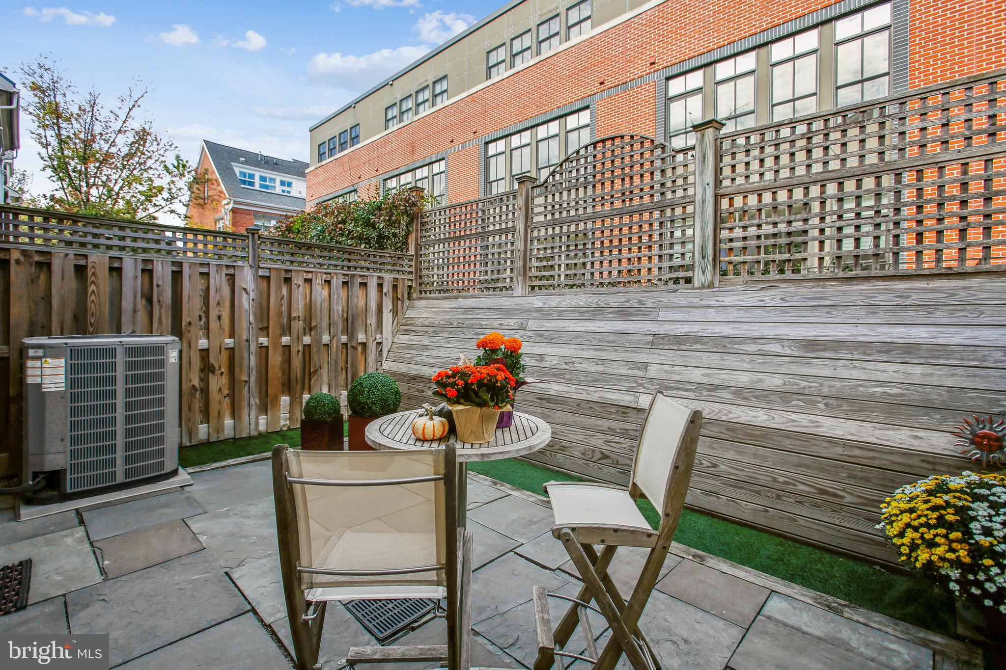 313 HEARTHSTONE MEWS