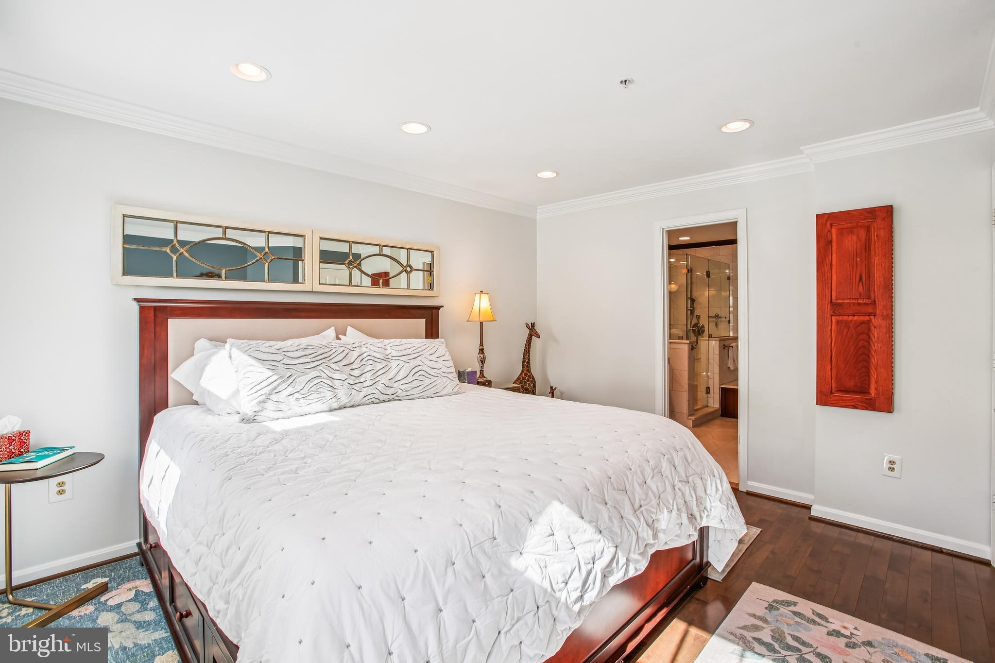 313 HEARTHSTONE MEWS