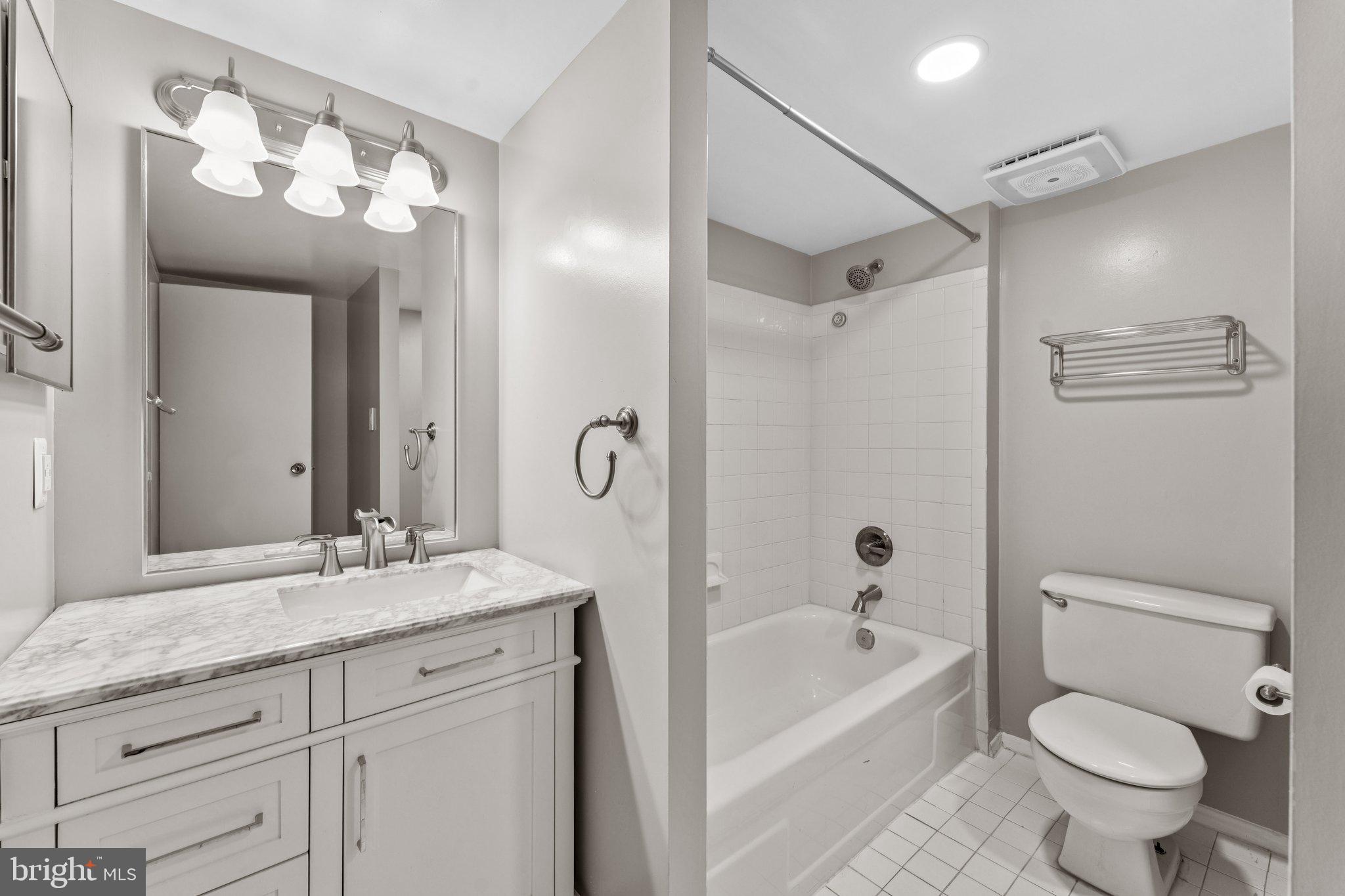 6300 STEVENSON AVENUE 610