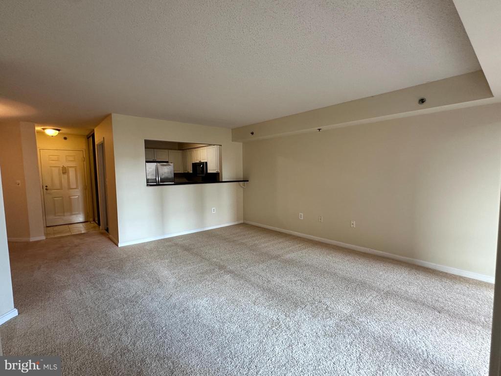 2181 JAMIESON AVENUE 604
