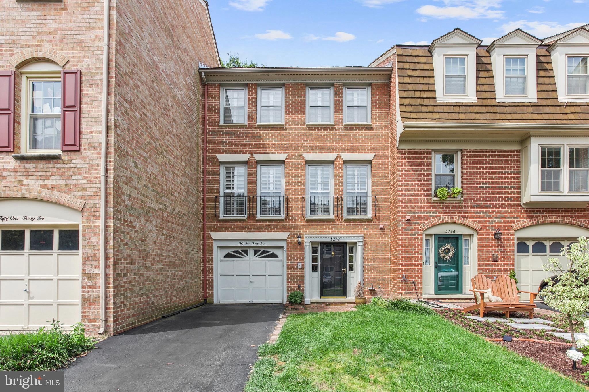 5134 HERITAGE LANE