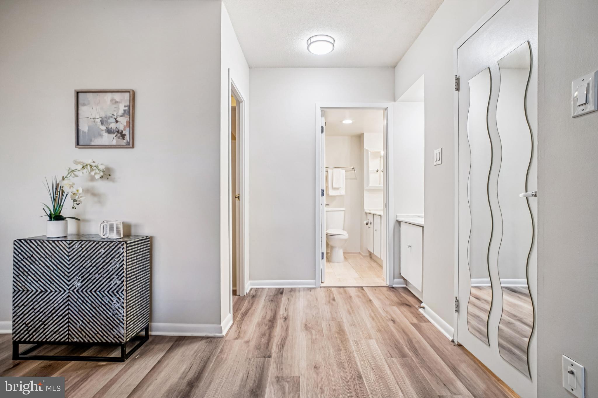 400 MADISON STREET 304