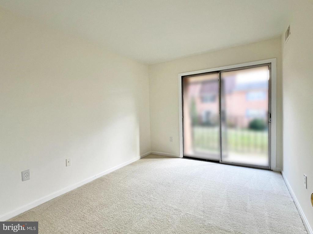 2699 CENTENNIAL COURT
