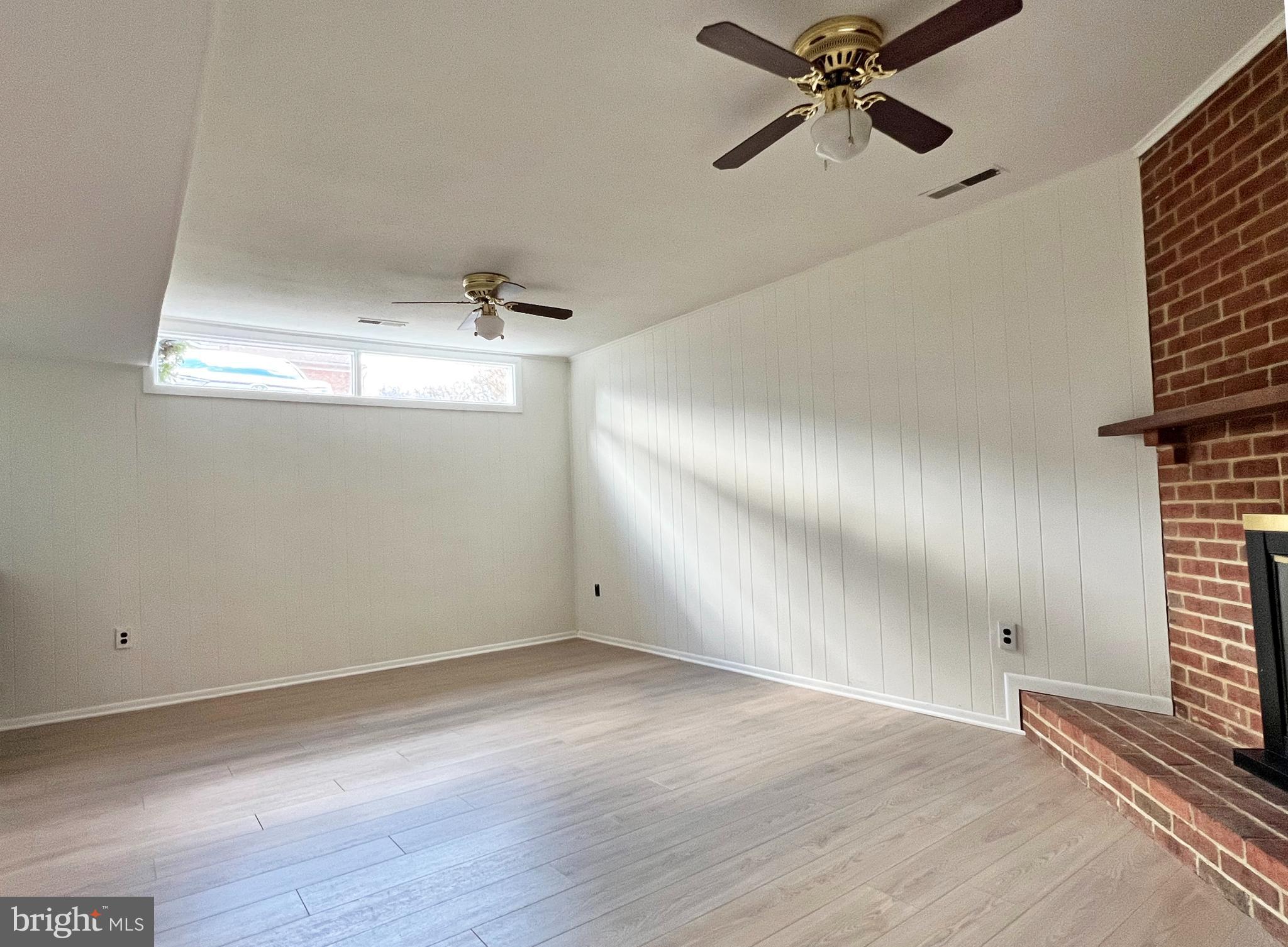 2699 CENTENNIAL COURT