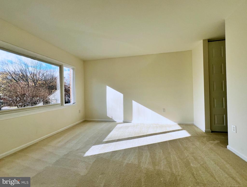 2699 CENTENNIAL COURT