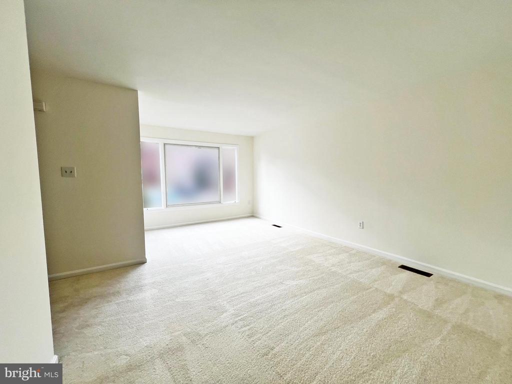 2699 CENTENNIAL COURT