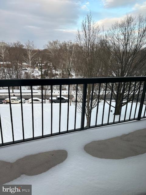 200 N PICKETT STREET 411