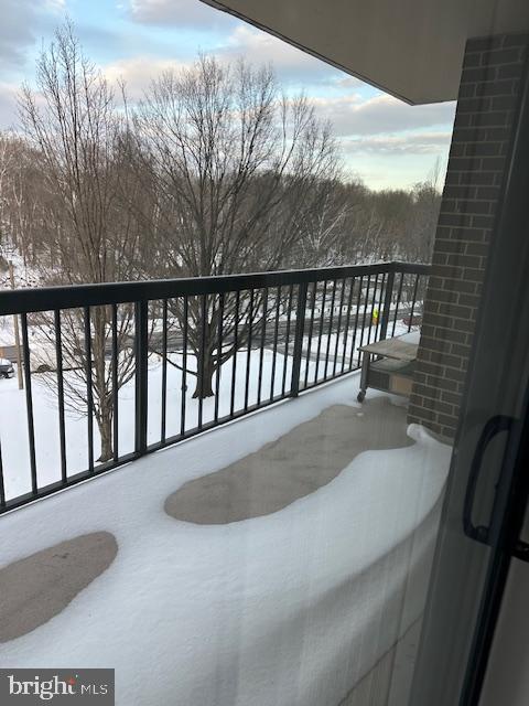 200 N PICKETT STREET 411